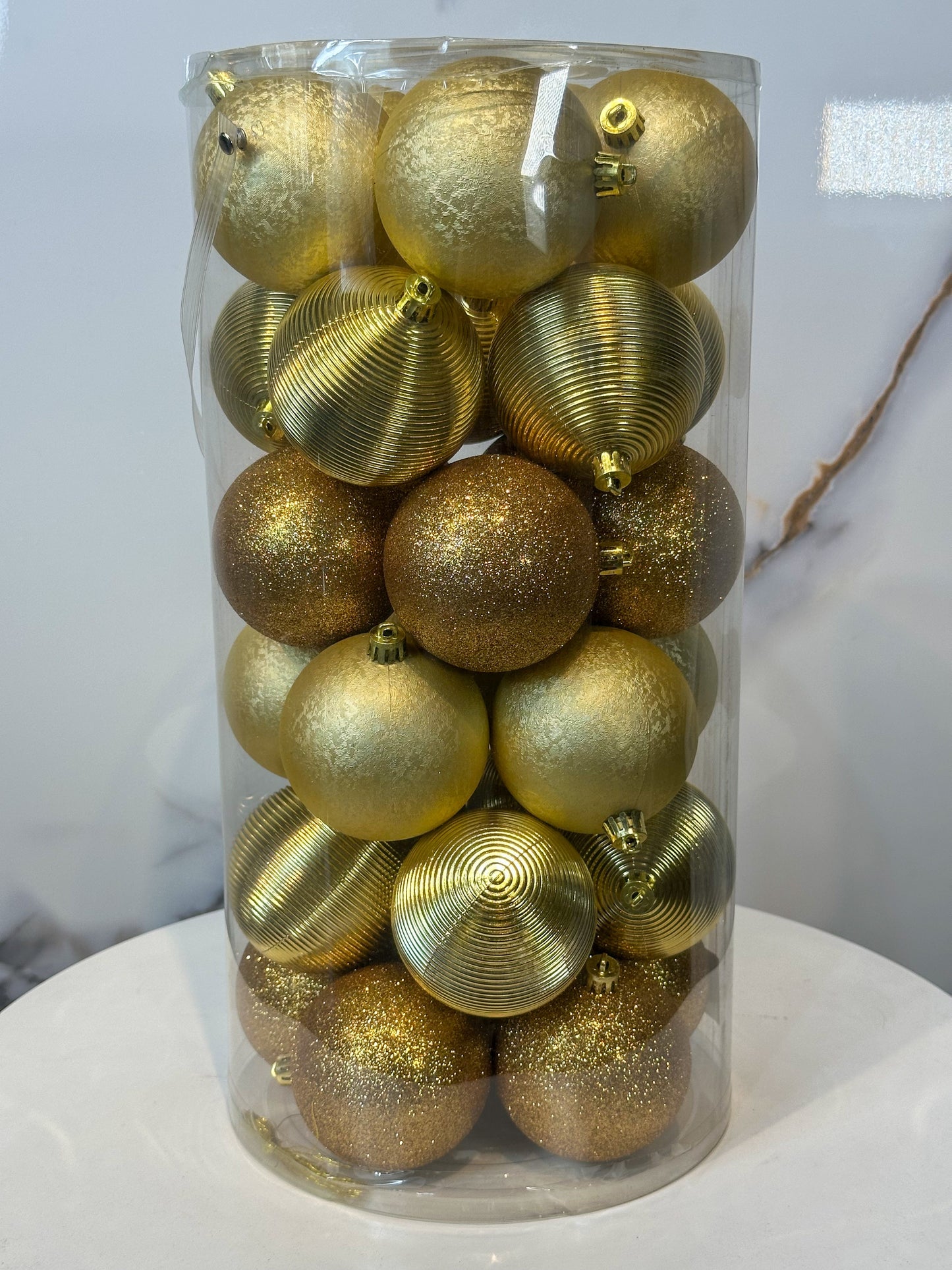 Bolas Navideñas Doradas - 8cm (Tibungo X 30 unidades)